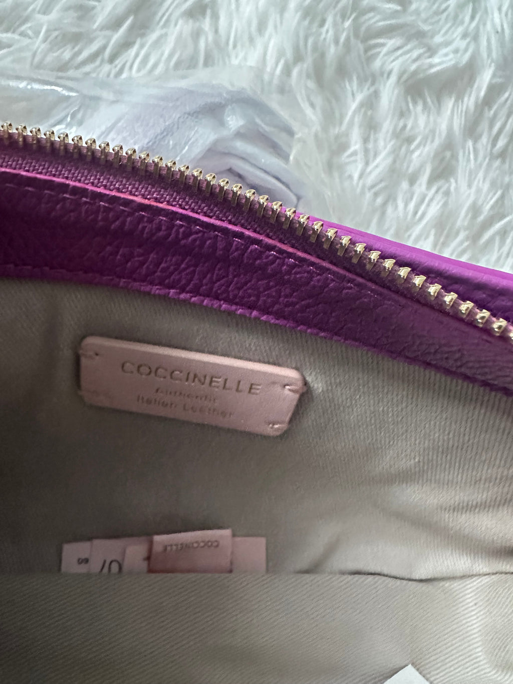 Coccinelle Dahlia Handtasche aus genarbtem Leder
