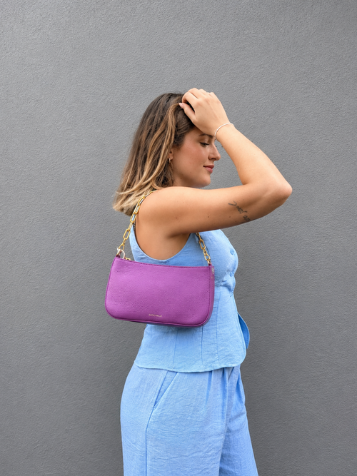 Coccinelle Dahlia Handtasche aus genarbtem Leder